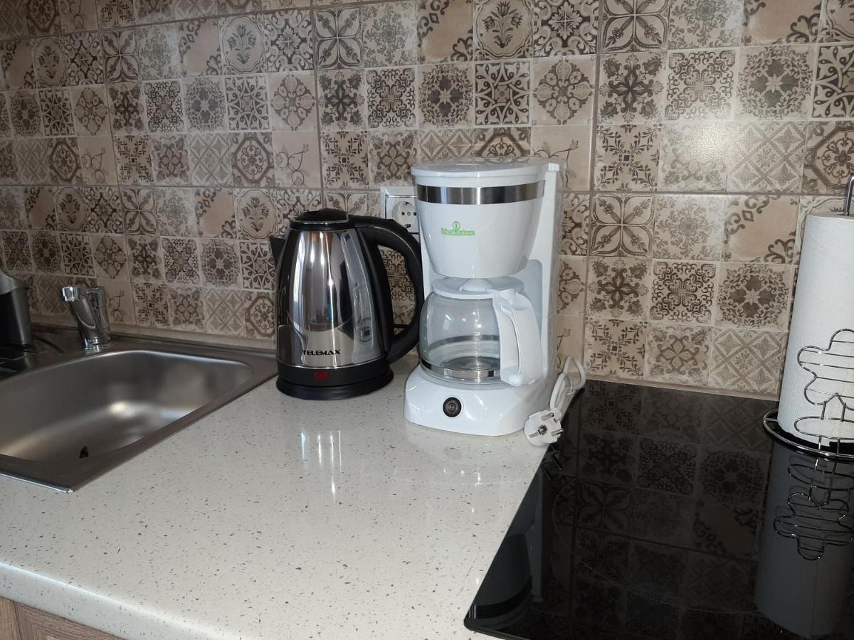 Granny'S Home Roussopoulio Εξωτερικό φωτογραφία