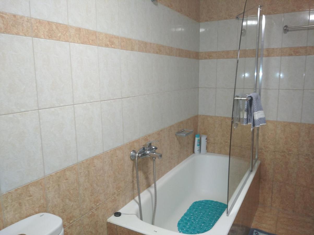 Granny'S Home Roussopoulio Εξωτερικό φωτογραφία