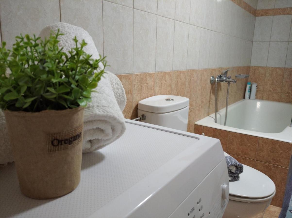 Granny'S Home Roussopoulio Εξωτερικό φωτογραφία